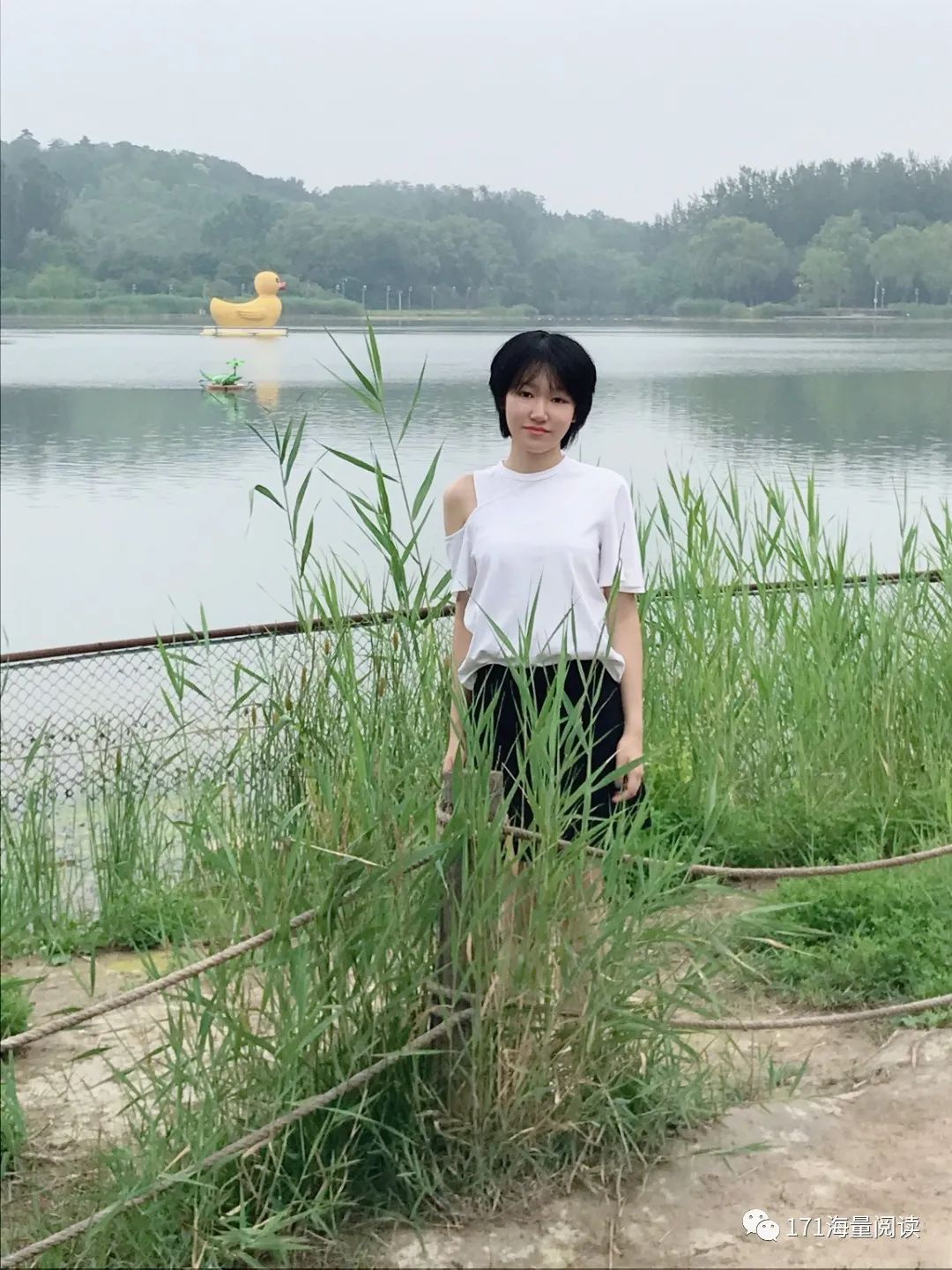 高一2李若涵.jpg 图片
