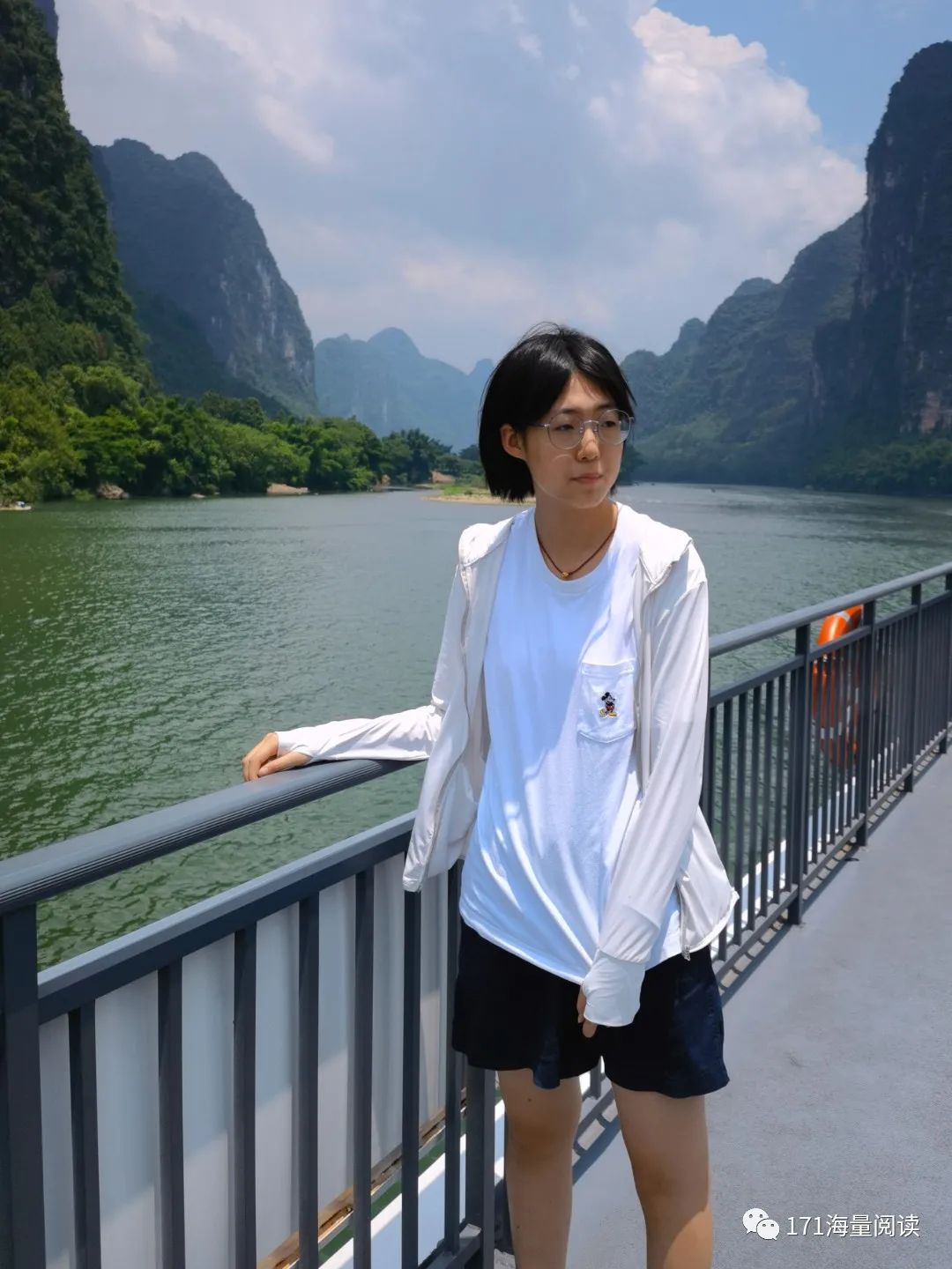 高一7 王彤宇.jpg 图片